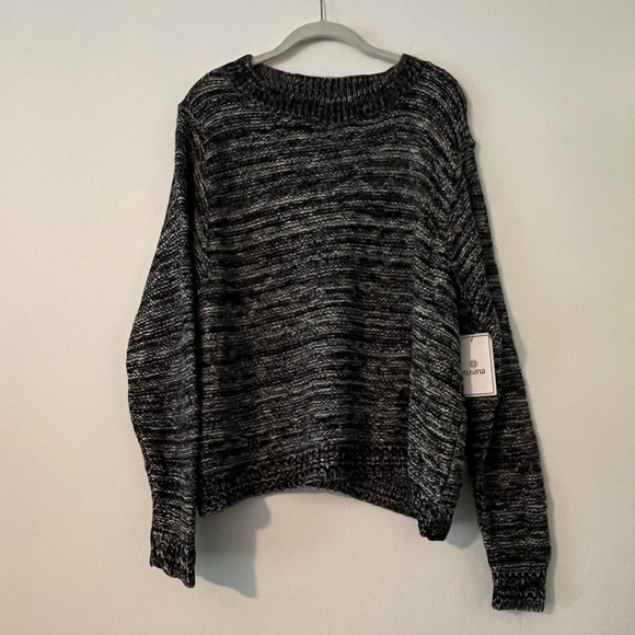 Susina Sweater - Picture 1 of 6